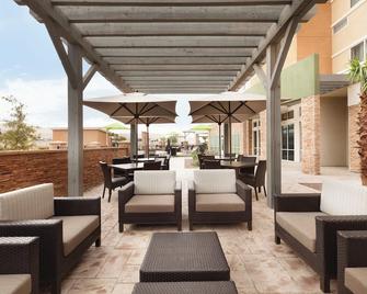 Courtyard by Marriott El Paso East/I-10 - El Paso - Pátio