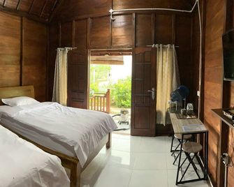 Tanah Penida Bungalows - Nusa Penida - Habitación