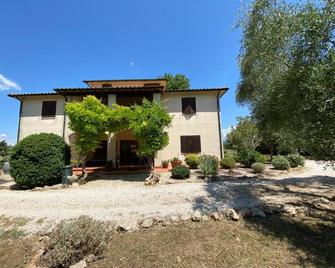 B&B 8380 - Pian Del Molino - Saturnia - Building