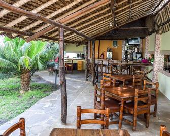 Platinum Hotel - Mombassa - Bar