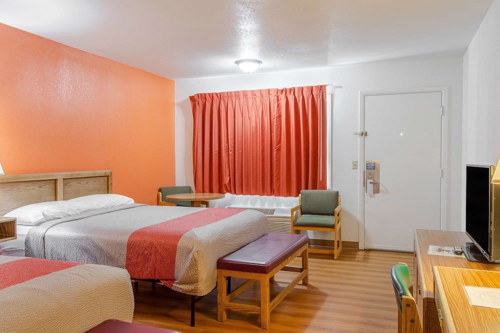 Motel 6 Madras Or - Madras - Ložnice