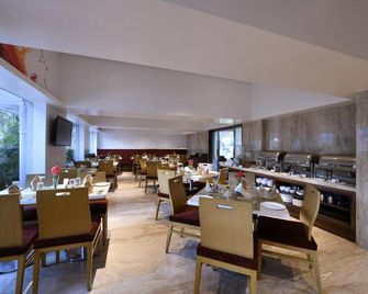 Hotel Leafio Marigold-Near Airport - Mumbai - Restaurant