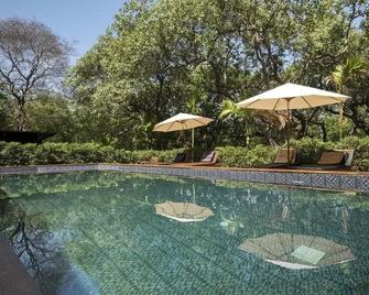 Himmapan Resort - Ko Payam - Piscina