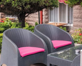 Buyuk Berk Hotel - Ayvalık - Veranda