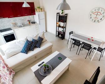 Sea Breeze Flat - Kavala - Wohnzimmer