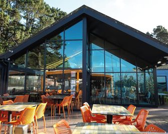 Elite Blue Luxury 3 Bedroom Lodge Newquay, Cornwall - Newquay - Patio