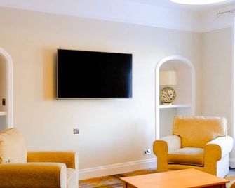 Glen Mhor Hotel - אינברנס - סלון