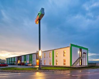 Cleverhotel - Herzogenburg - Gebäude