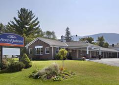 Howard Johnson by Wyndham, Williamstown - Williamstown - Edifício