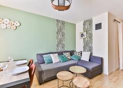 Appartement cosy, idéalement situé en centre-ville - Les Sables-d'Olonne - Sala de estar