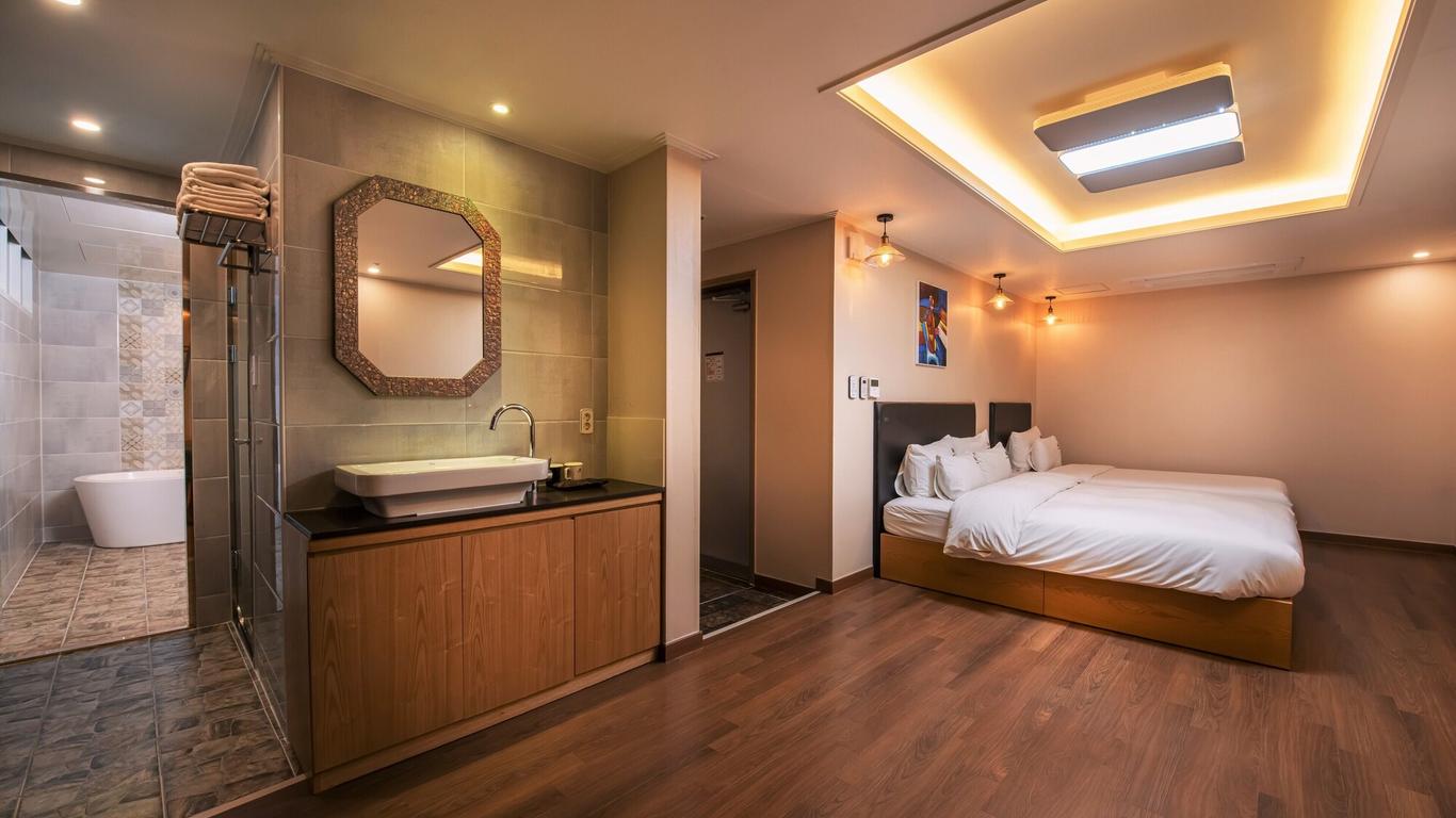 Central Park Hotel Busan