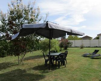 Marina - Audon - Patio