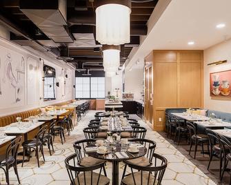 نوروود هوتل - وينيبيغ - مطعم