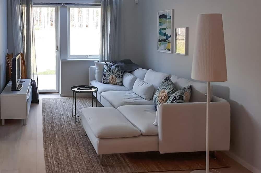 Nice Home in Vaestervik With Wifi - Västervik - Living room