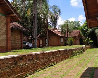 Hotel Cabanas Del Parque - Oberá - Outdoors view