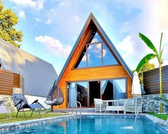 Gezegen Bungalow - Sapanca - Pool