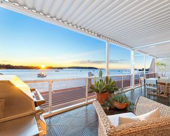 Bay Breeze Boutique Accommodation - Batemans Bay - Balcón