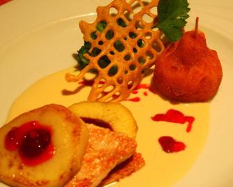 Hotel Etschquelle - Resia - Їжа та напої