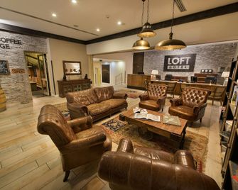 Loft Hotel Bratislava - Bratislava - Bedroom