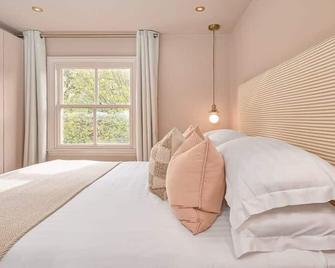 BE London - The St John's Wood Residences - London - Bedroom