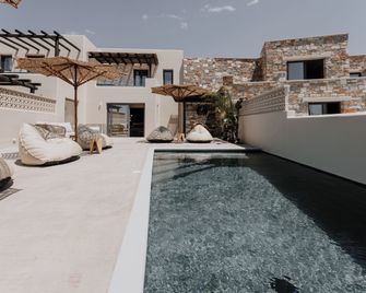Onym Curated Villas - Plaka