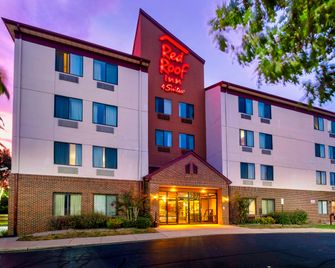 Red Roof Inn & Suites Dover Downtown - Dover - Budova