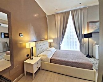 Fabio Massimo Guest House - Rome - Bedroom