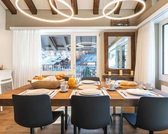 Elfi - luxury mountain bijou by Inspiringplaces Zermatt - Zermatt - Restaurante