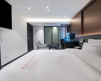 Jongno Hotel Avenue162 (Hotel Avenue 162) - Seúl - Habitación