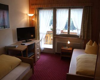 Hotel Mira - Tujetsch