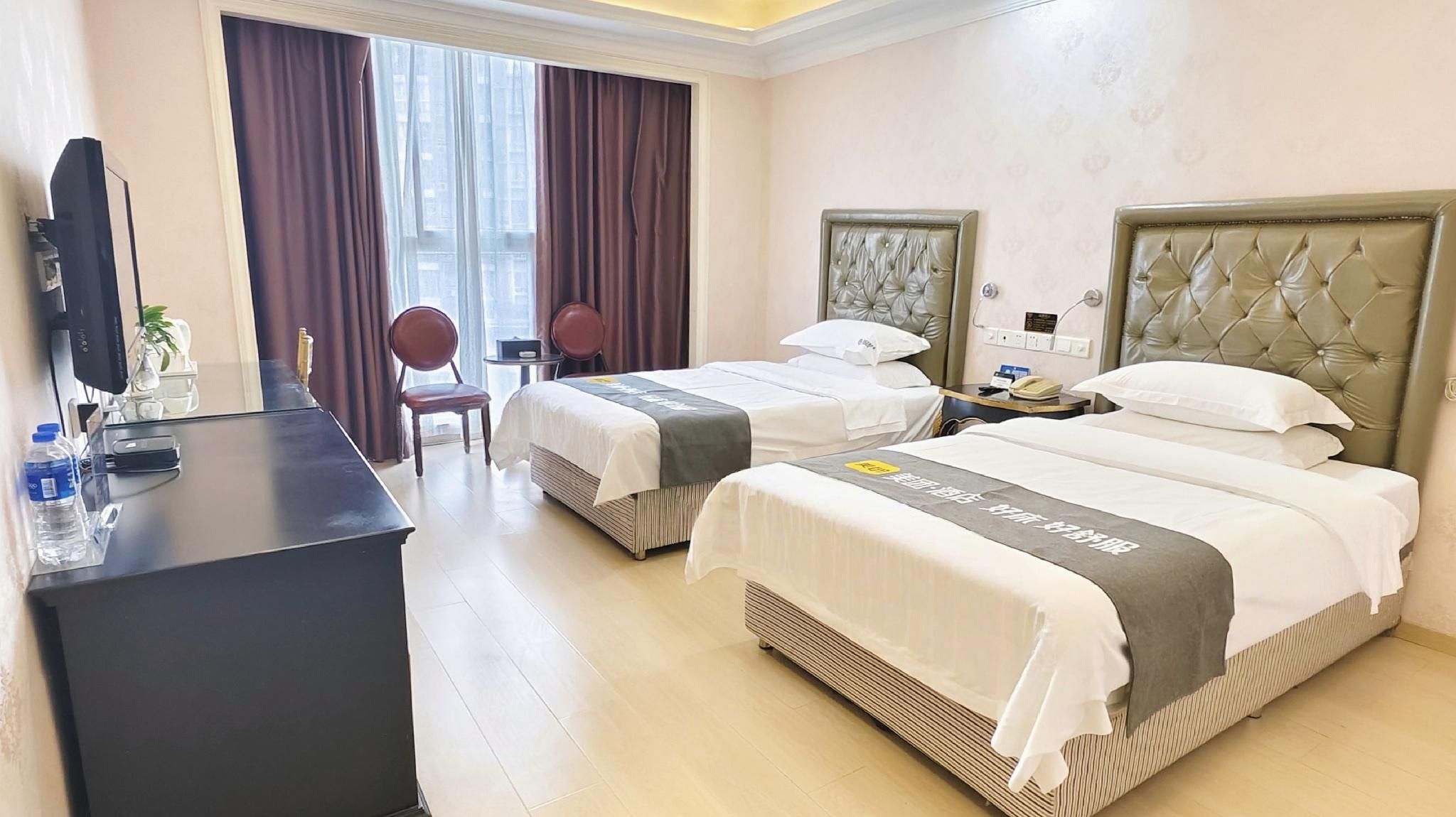 سيكير هوتل - تشونغتشينغ - غرفة نوم
