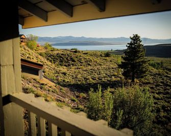 Yosemite Gateway Motel - Lee Vining - Balcón