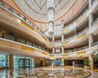New Century Shaoxing Grand Hotel - שאושינג - לובי