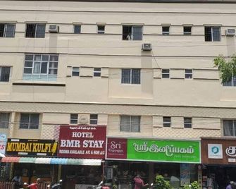 Hotel Bmr Stay - Pollachi - Edificio