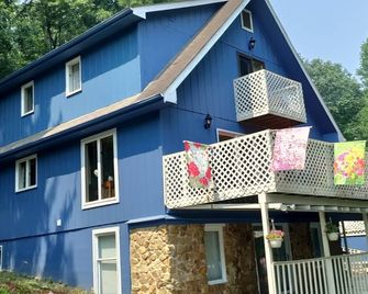 Lil Black Bear Inn - Nashville - Edificio