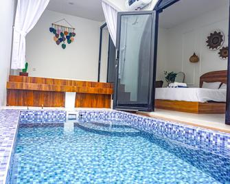 Marvilla Bali Jogja 2 - Yogyakarta - Pool