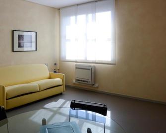 Vista Hotel & Residence - מנטואה - סלון