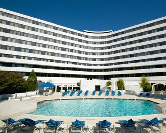 Washington Plaza Hotel - Washington, D.C. - Pool
