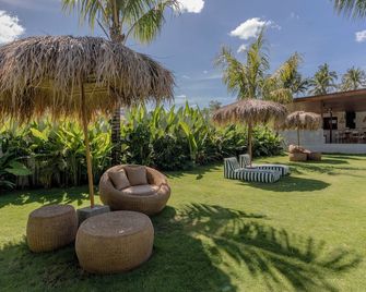 Kala Lombok Hotel - Kuta - Patio