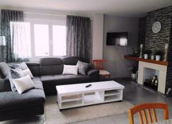 Modern 3-room apartment in the center. Only 50 meters to the beach! - Can Picafort