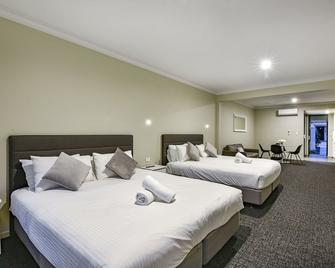 Aloha Central Premium Studios - מאונט גמבייר - חדר שינה