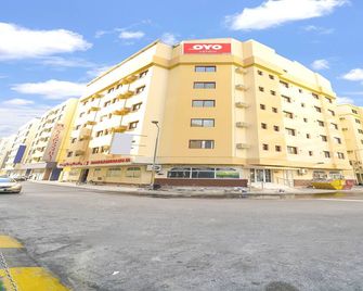 OYO 124 Al Salam Palace Hotel - Manama - Rakennus