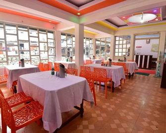 Hotel Kuber Annex - Badarīnāth - Restaurant