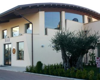 Hermes Hotel - Policoro - Budova