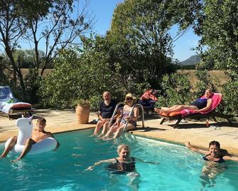 Mas provençal - Piolenc - Piscine