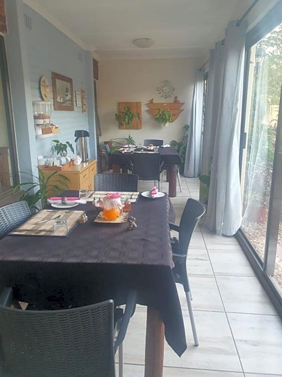 Dotjj B & B - פארל - חדר אוכל