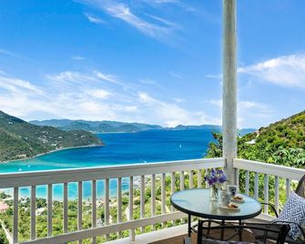 Makere Cottage - Spacious 1 Bed Villa, 20' Pool, Stunning Views, 5 Mins To Beach - Road Town - Balcony