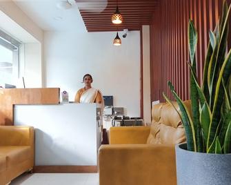 Hotel New Centro - Gulbarga - Front desk