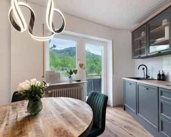 Dasensteinblick - Kappelrodeck - Essbereich