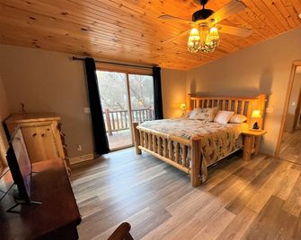 Eagle's Nest @ Spring Brook Resort - Wisconsin Dells - Habitación